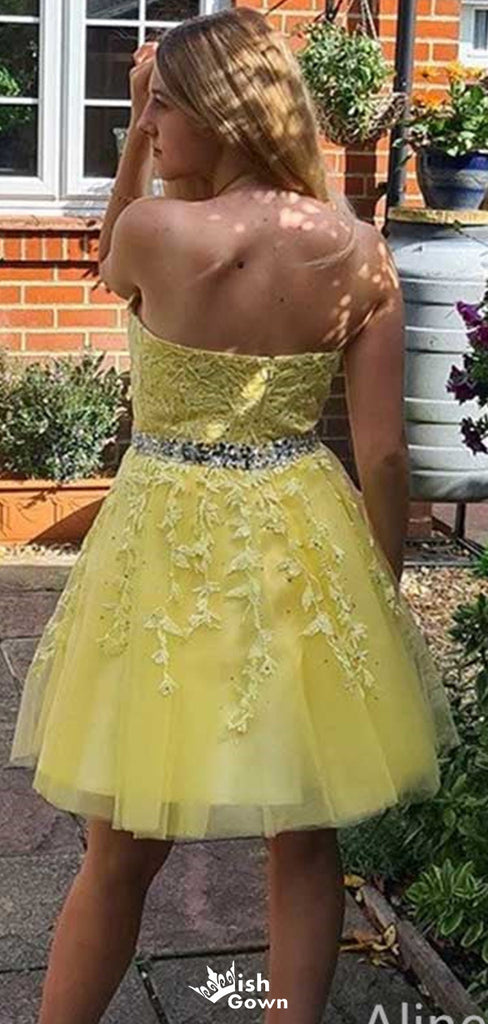 Elegant Halter Lace A-line Short Mini Homecoming Dress,EPT326